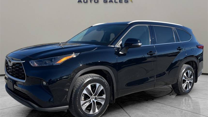 2022 Toyota Highlander XLE — SUV — 23,673 mi — Greensboro, NC