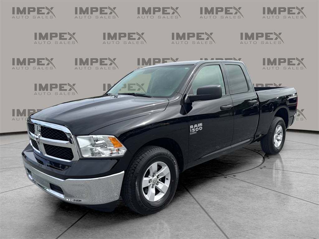 2024 Ram 1500 Classic SLT — Pickup Truck — 33,604 mi — Greensboro, NC