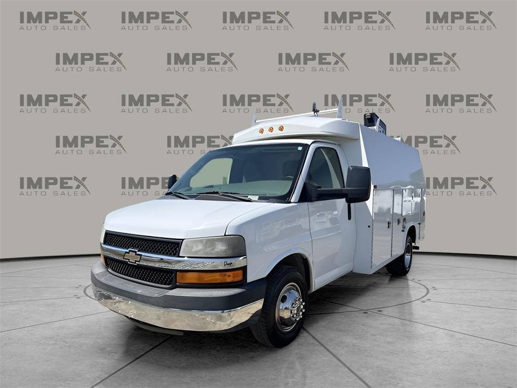2013 Chevrolet Express Commercial Cutaway 3500 — Chassis Cab Truck — 155,271 mi — Greensboro, NC