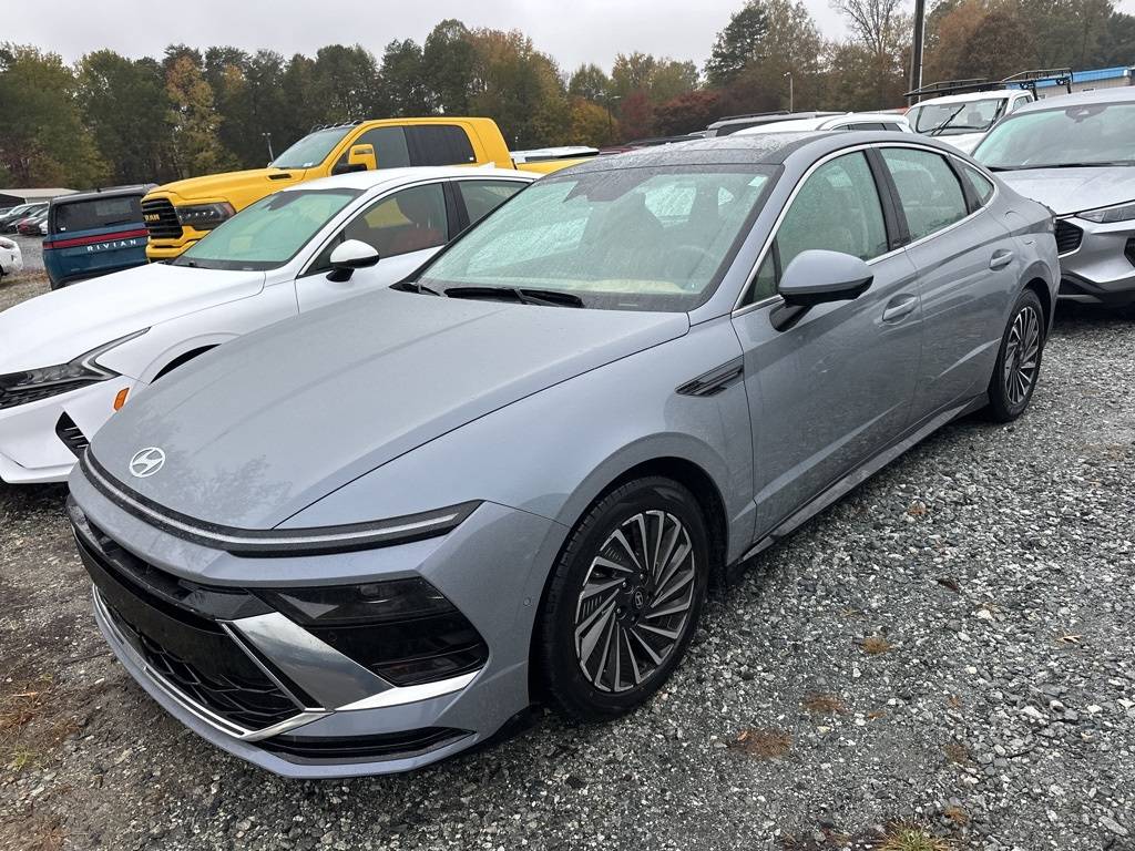 2024 Hyundai Sonata Hybrid Limited — Sedan — 24,287 mi — Greensboro, NC