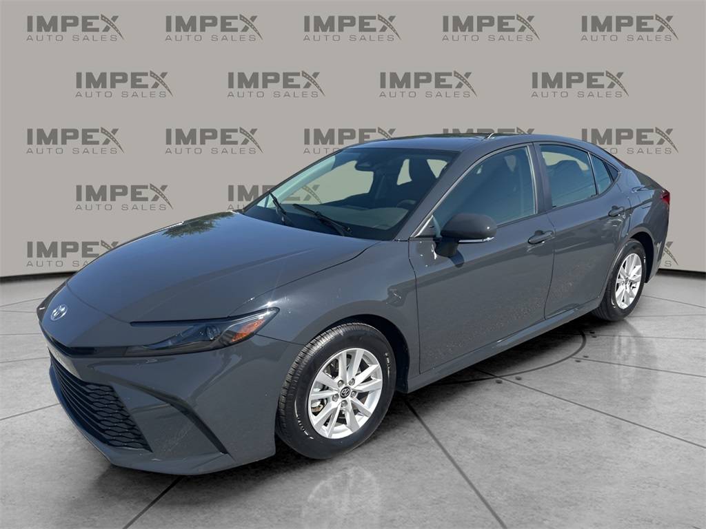 2025 Toyota Camry Hybrid LE — Sedan — 17,363 mi — Greensboro, NC