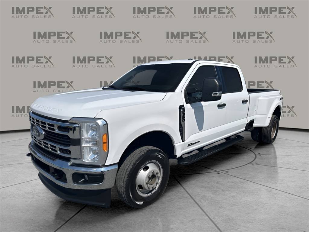 2023 Ford Super Duty F-350 XLT — Pickup Truck — 90,080 mi — Greensboro, NC