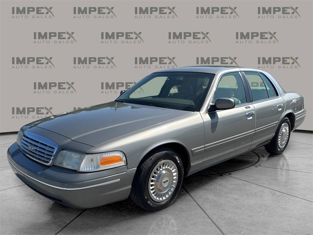 2001 Ford Crown Victoria Base — Sedan — 89,727 mi — Greensboro, NC