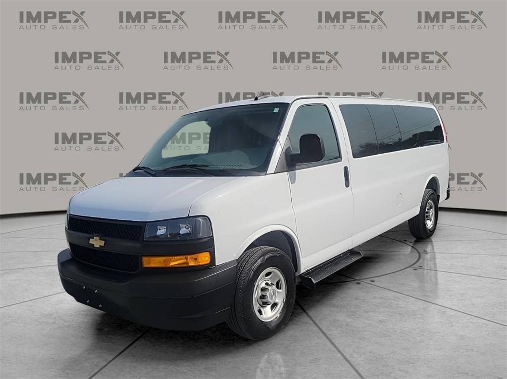 2023 Chevrolet Express Passenger LS — Passenger Van — 24,116 mi — Greensboro, NC