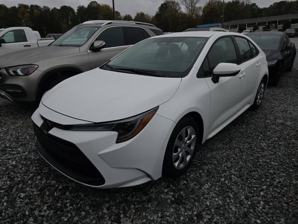 2025 Toyota Corolla LE — Sedan — 19,432 mi — Greensboro, NC