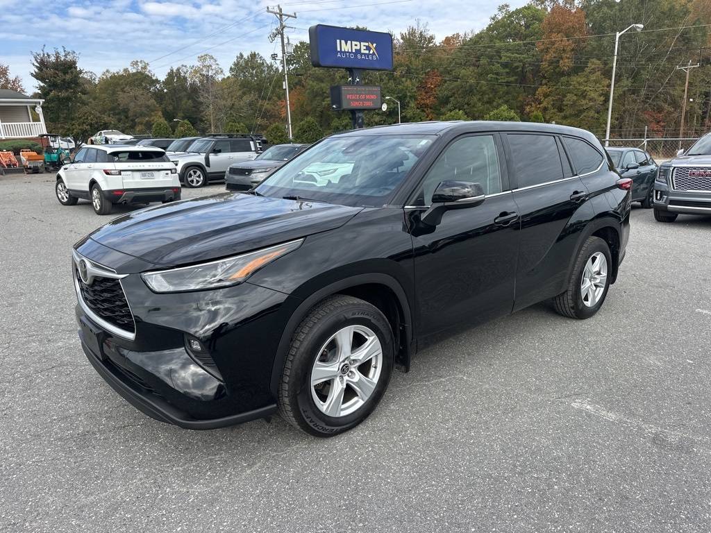2022 Toyota Highlander LE — SUV — 85,855 mi — Greensboro, NC