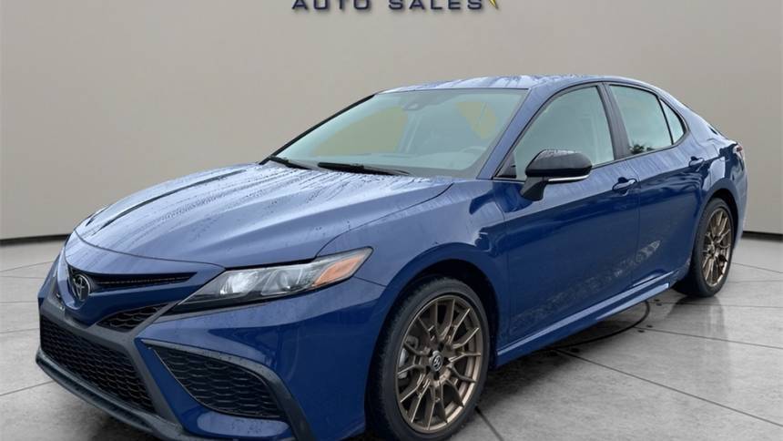 2024 Toyota Camry SE Nightshade — Sedan — 17,225 mi — Greensboro, NC