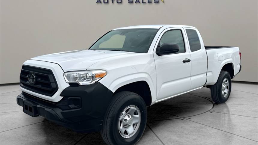 2023 Toyota Tacoma SR5 — Pickup Truck — 32,956 mi — Greensboro, NC
