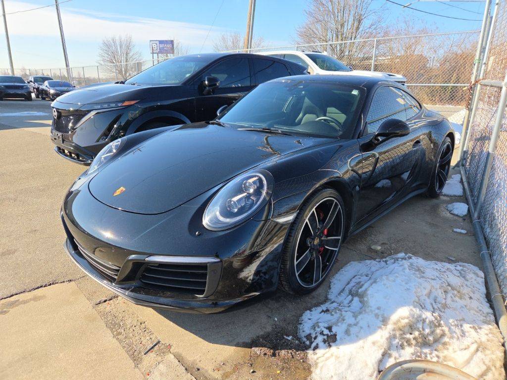 2017 Porsche 911 Carrera 4S