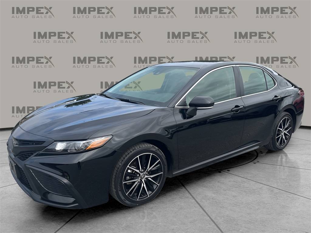 2024 Toyota Camry SE — Sedan — 38,265 mi — Greensboro, NC