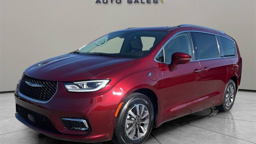 2021 Chrysler Pacifica Hybrid Touring L — Minivan — 66,395 mi — Greensboro, NC