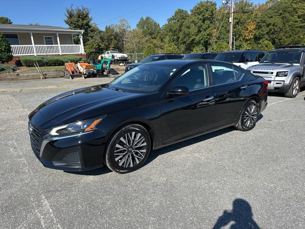 2023 Nissan Altima SV — Sedan — 81,086 mi — Greensboro, NC