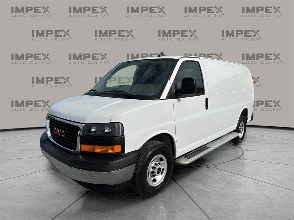 2023 GMC Savana Cargo Van Base — Cargo Van — 9,952 mi — Greensboro, NC