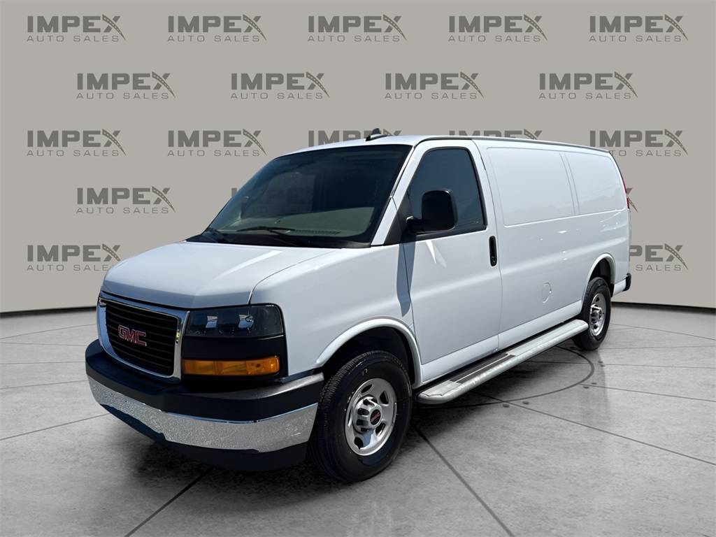 2023 GMC Savana Cargo Van Base — Cargo Van — 10,325 mi — Greensboro, NC