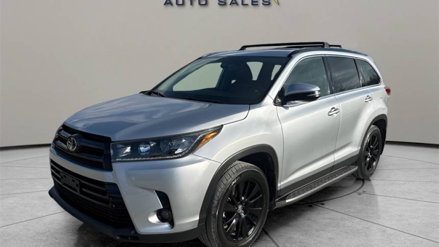 2019 Toyota Highlander SE V6 — SUV — 63,647 mi — Greensboro, NC