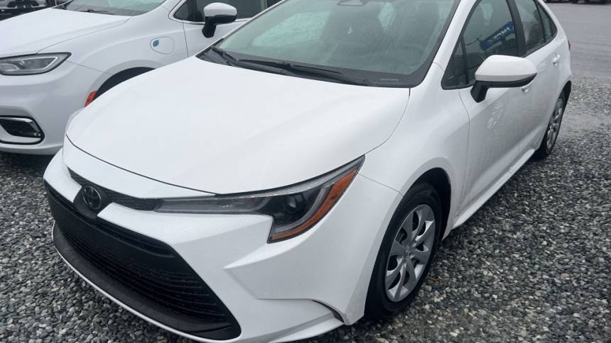 2024 Toyota Corolla LE — Sedan — 35 mi — Greensboro, NC