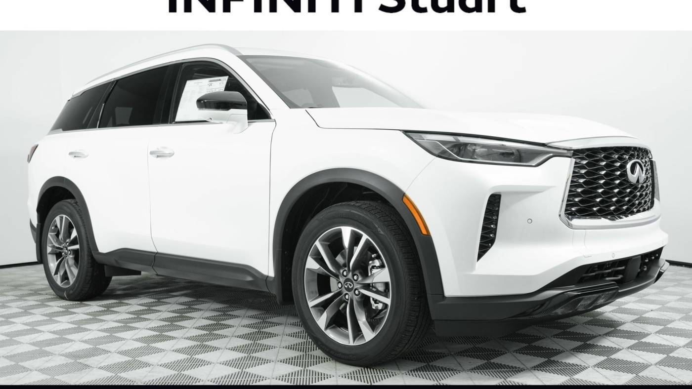 2025 INFINITI QX60 LUXE — SUV — 4,891 mi — Stuart, FL