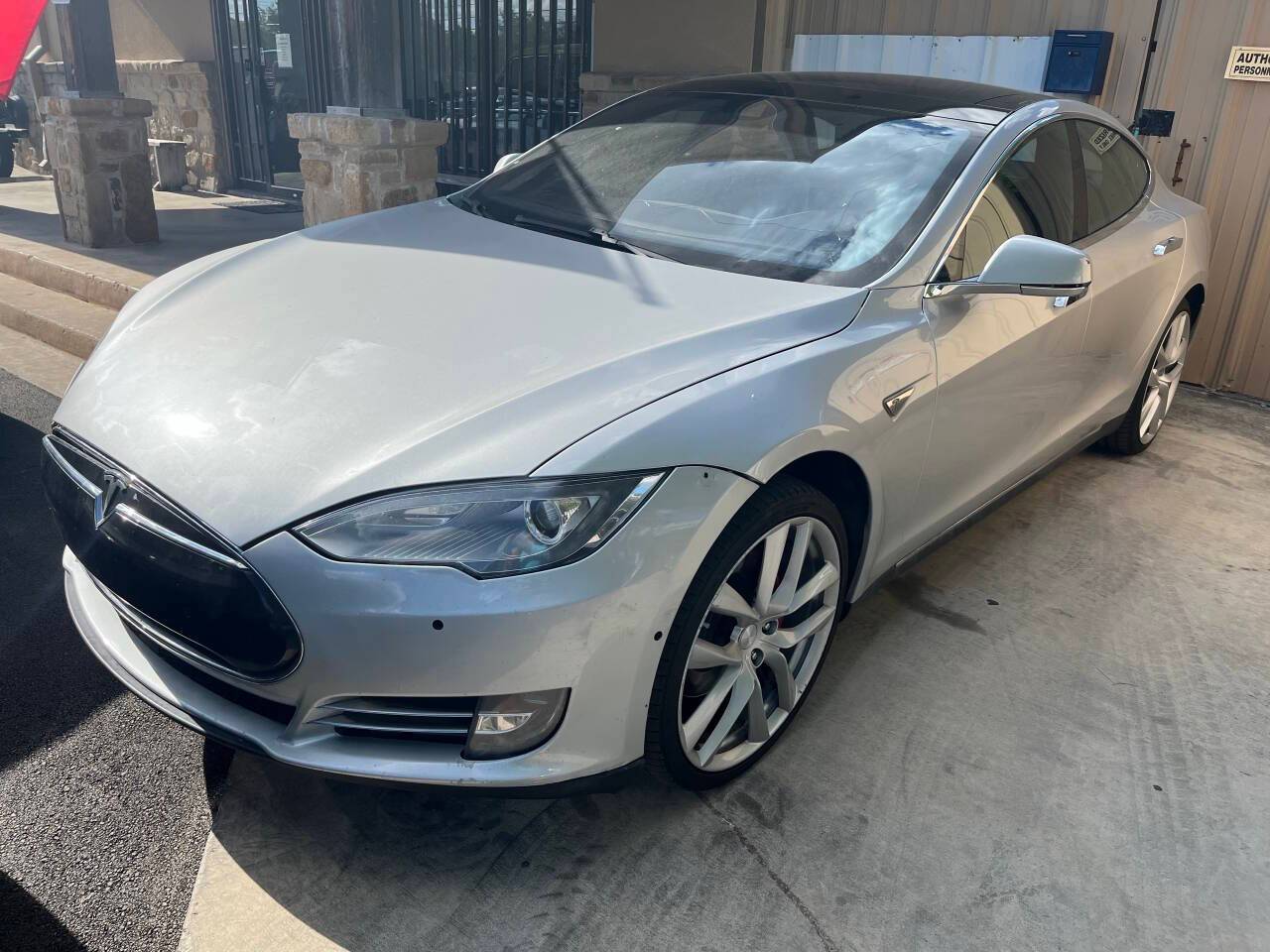 2014 Tesla Model S P85D — Hatchback — 153,687 mi — San Antonio, TX