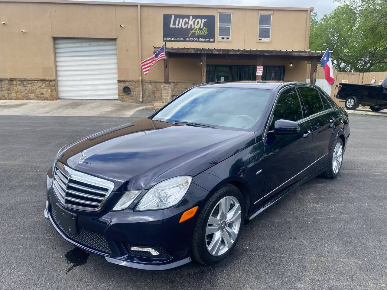 2011 Mercedes-Benz E-Class E 350 — Sedan — 69,765 mi — San Antonio, TX