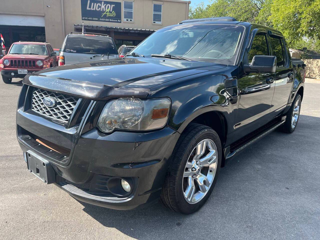 2010 Ford Explorer Sport Trac Limited — Pickup Truck — 143,680 mi — San Antonio, TX