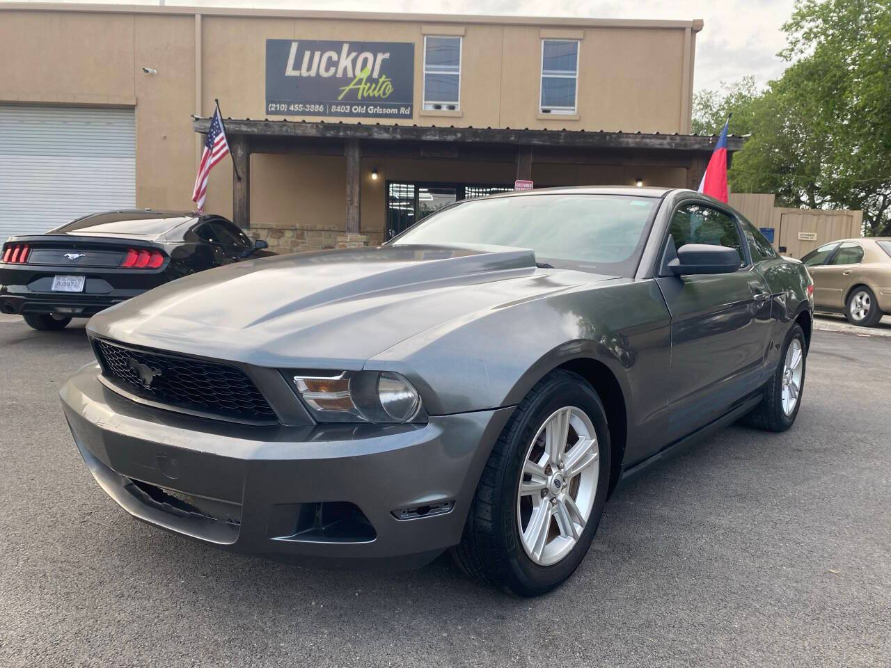 2010 Ford Mustang V6 — Coupe — 119,650 mi — San Antonio, TX