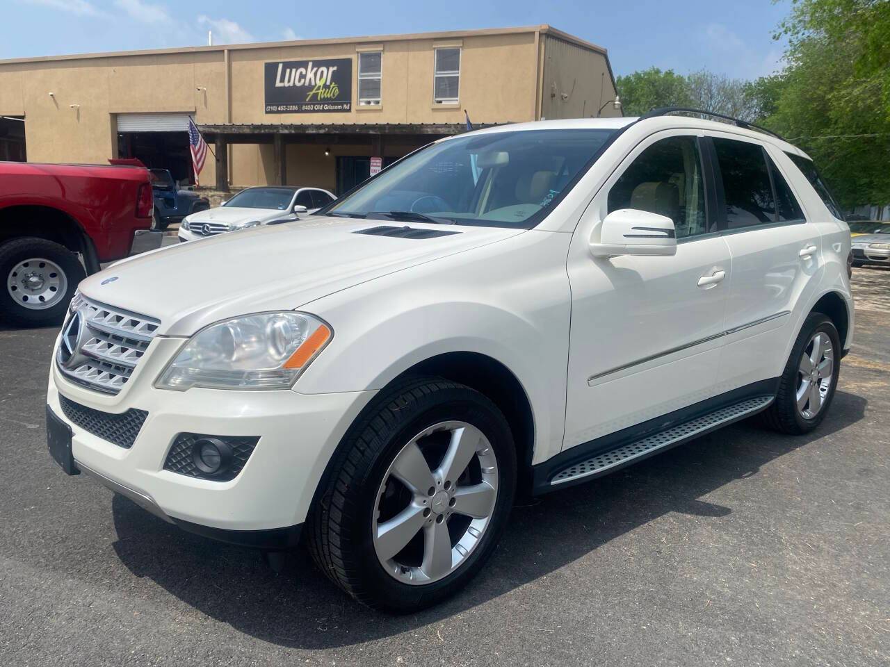 2011 Mercedes-Benz M-Class ML 350 — SUV — 56,257 mi — San Antonio, TX