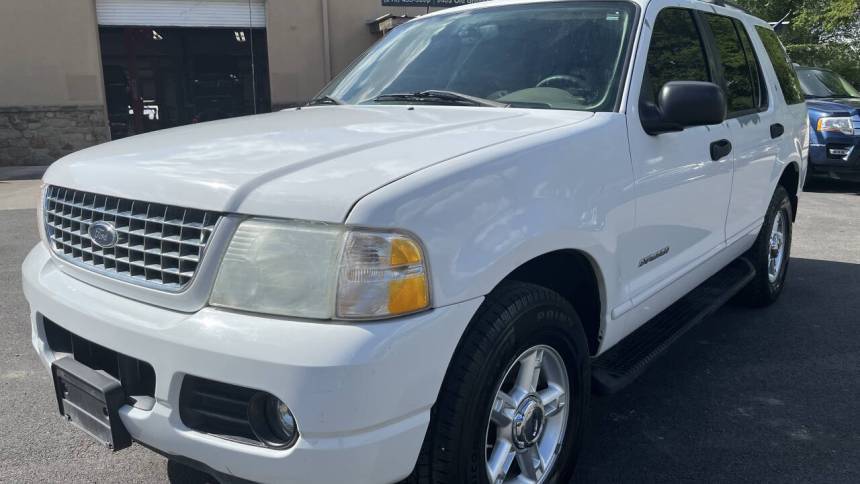 2004 Ford Explorer XLT