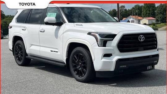 2024 Toyota Sequoia SR5 — SUV — 11,017 mi — Asheboro, NC
