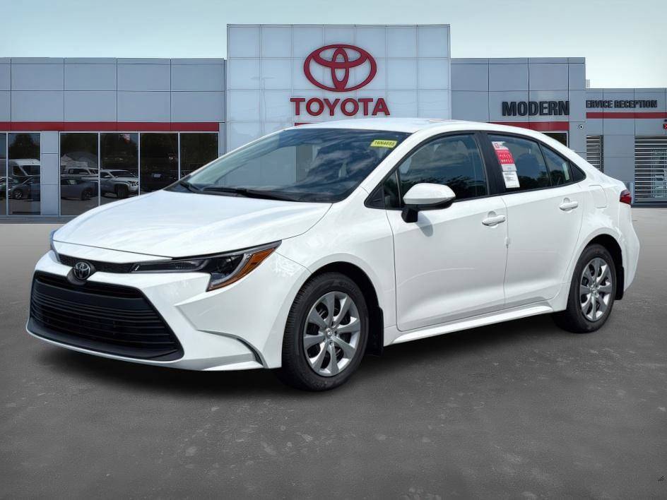 2025 Toyota Corolla LE — Sedan — 2,142 mi — Asheboro, NC