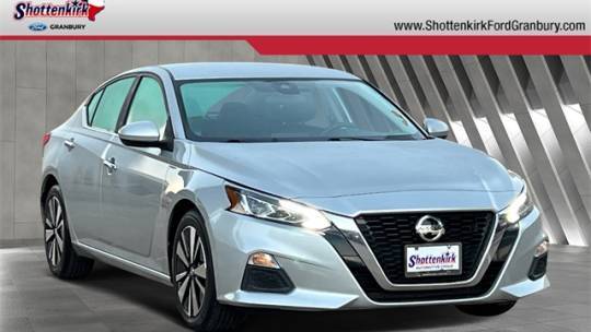 2022 Nissan Altima SV — Sedan — 61,176 mi — Granbury, TX