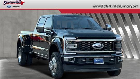 2024 Ford Super Duty F-450 Platinum — Pickup Truck — 485 mi — Granbury, TX