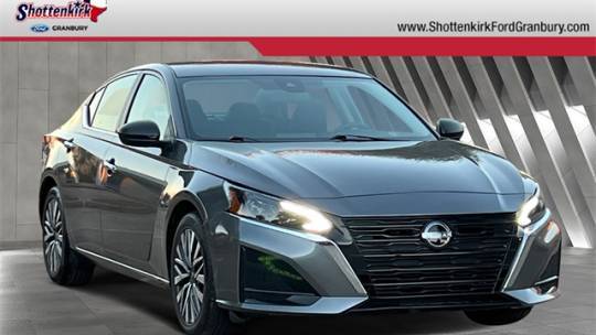 2024 Nissan Altima SV — Sedan — 24,506 mi — Granbury, TX