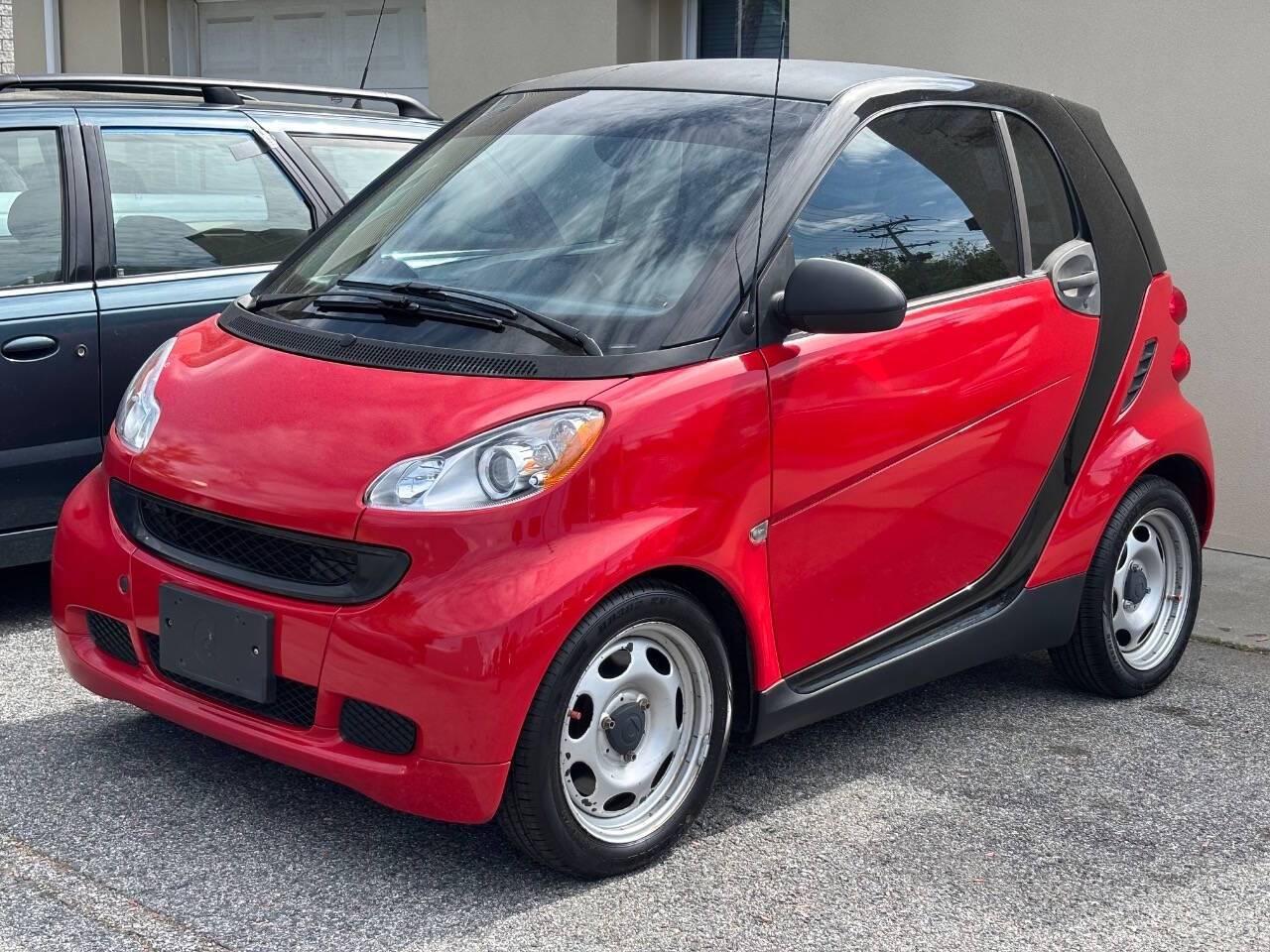 2011 smart fortwo Pure — Coupe — 14,694 mi — Pasadena, MD