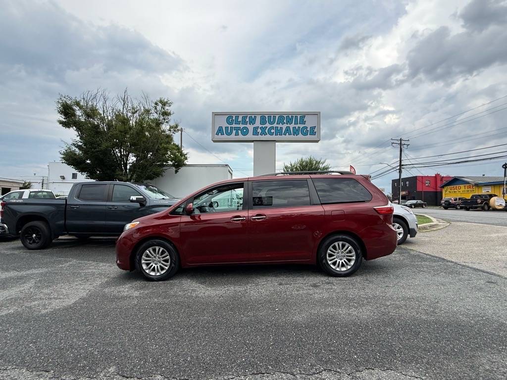 2015 Toyota Sienna XLE — Minivan — 123,955 mi — Glen Burnie, MD