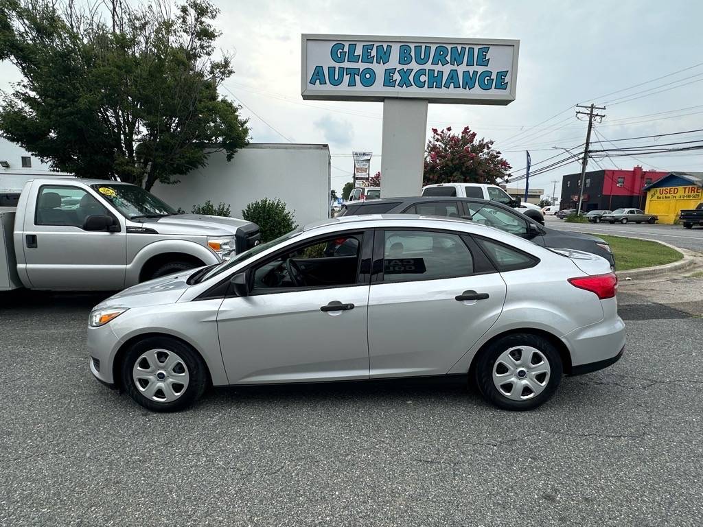2015 Ford Focus S — Sedan — 29,824 mi — Glen Burnie, MD