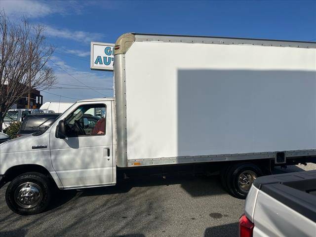 2006 Ford Econoline Commercial Cutaway E-350 — Chassis Cab Truck — 133,181 mi — Glen Burnie, MD
