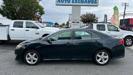 2012 Toyota Camry SE — Sedan — 117,603 mi — Glen Burnie, MD