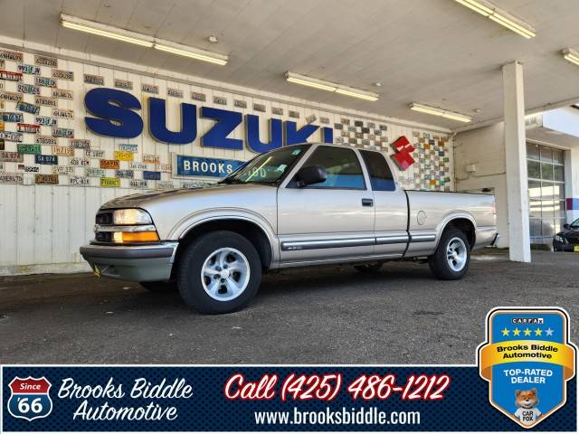 2001 Chevrolet S-10 LS — Pickup Truck — 97,793 mi — Bothell, WA