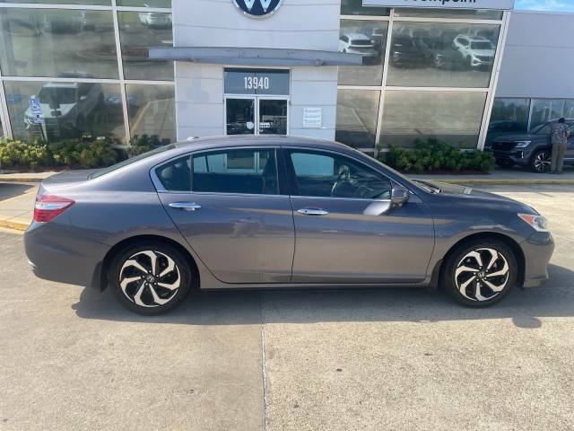 2017 Honda Accord EX-L — Sedan — 90,125 mi — Baton Rouge, LA