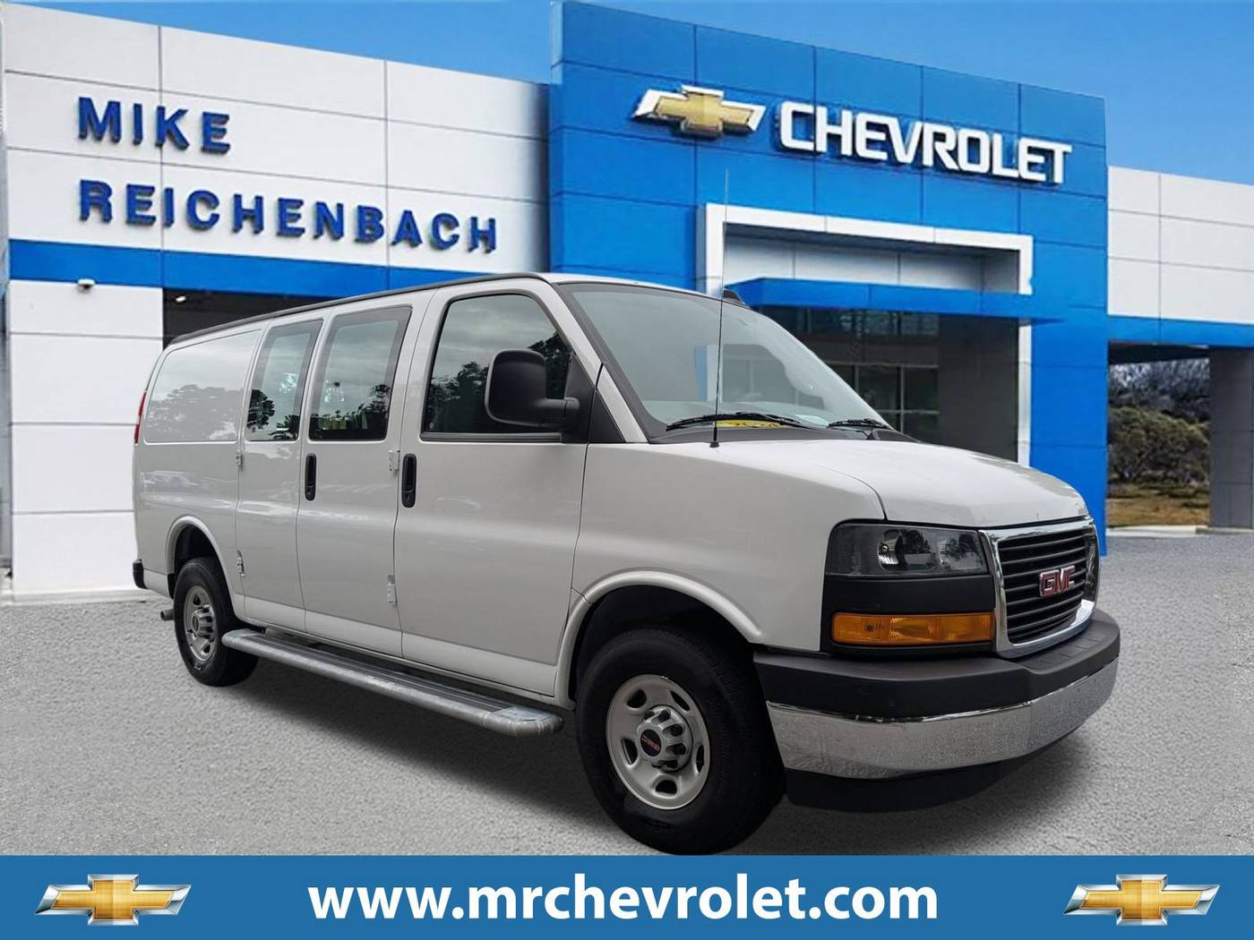 2024 GMC Savana Cargo Van Base — Cargo Van — 20,641 mi — Okatie, SC