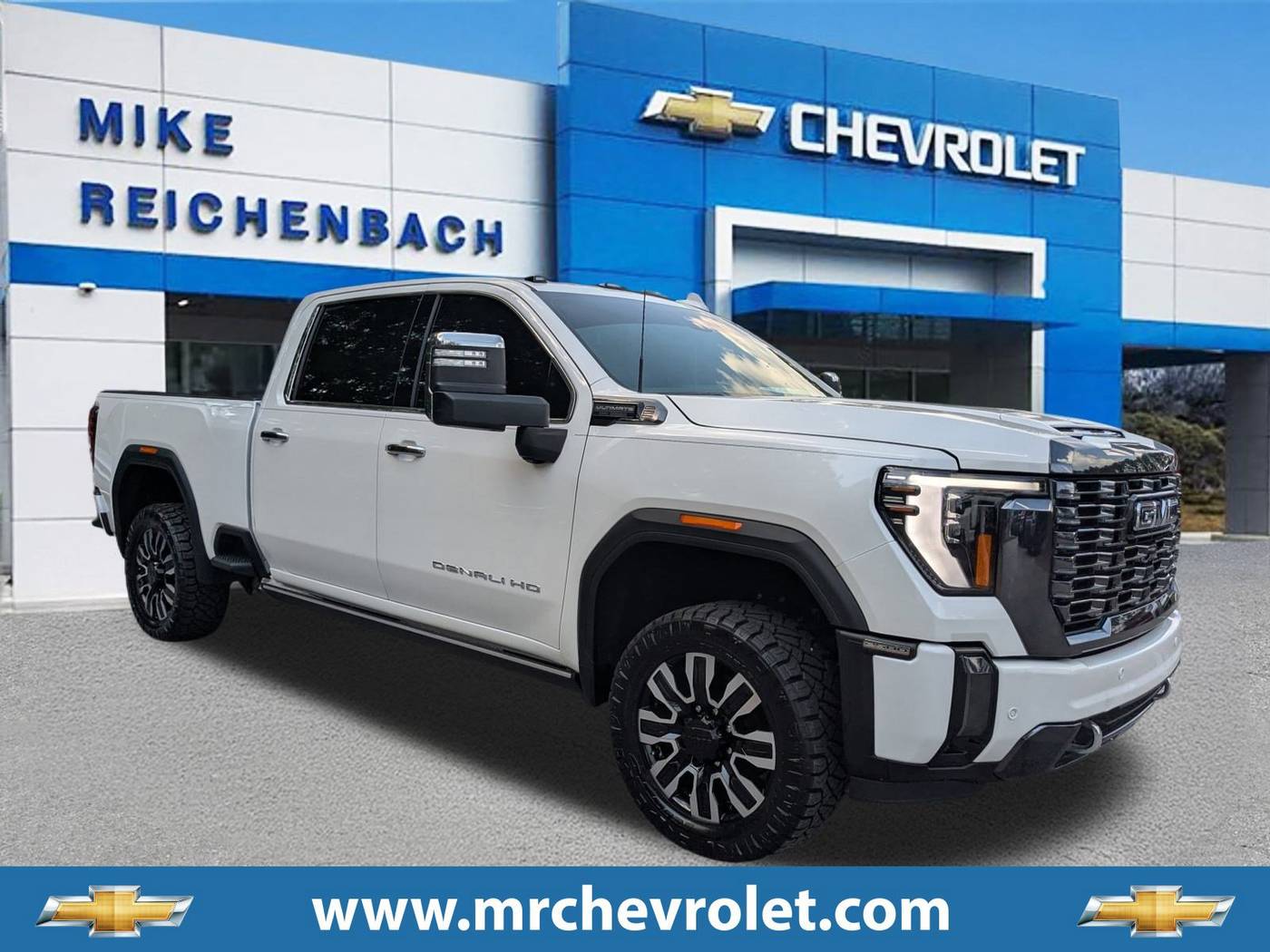 2024 GMC Sierra 2500HD Denali Ultimate — Pickup Truck — 48,065 mi — Okatie, SC