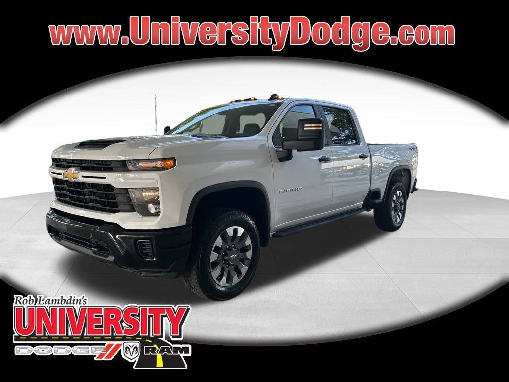 2024 Chevrolet Silverado 2500HD Custom — Pickup Truck — 67,255 mi — Davie, FL