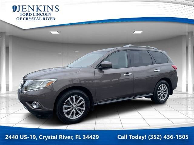 2015 Nissan Pathfinder SV — SUV — 174,436 mi — Crystal River, FL