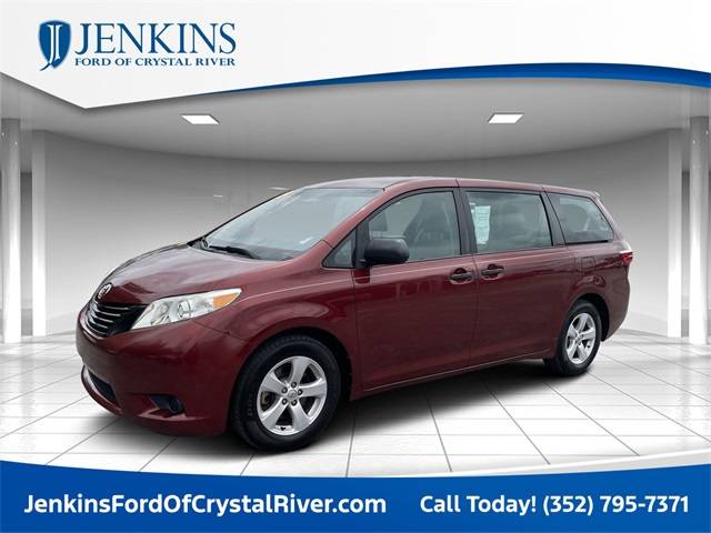 2015 Toyota Sienna L — Minivan — 140,902 mi — Crystal River, FL