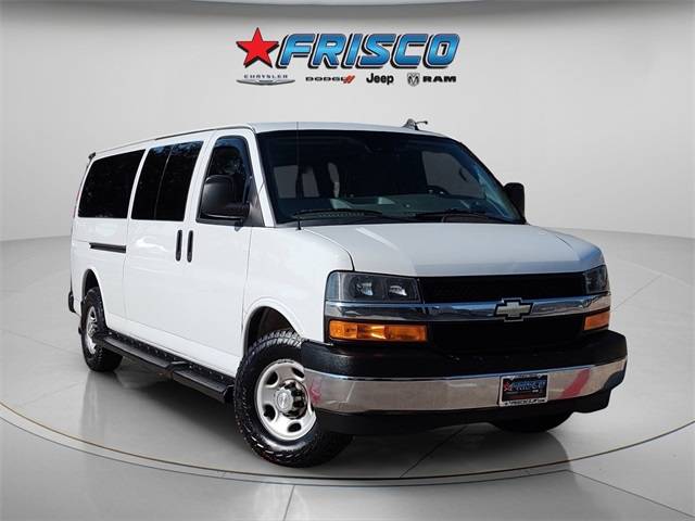 2019 Chevrolet Express Passenger LT — Passenger Van — 68,030 mi — Frisco, TX