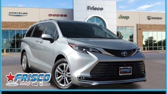 2024 Toyota Sienna Platinum — Minivan — 19,349 mi — Frisco, TX
