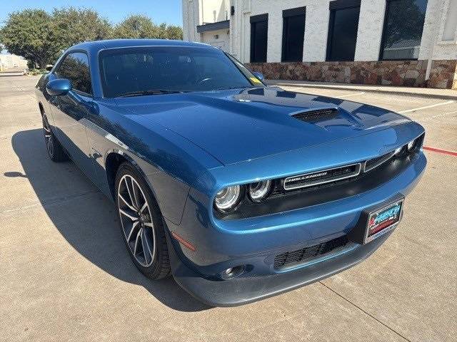 2022 Dodge Challenger R/T — Coupe — 33,779 mi — Frisco, TX