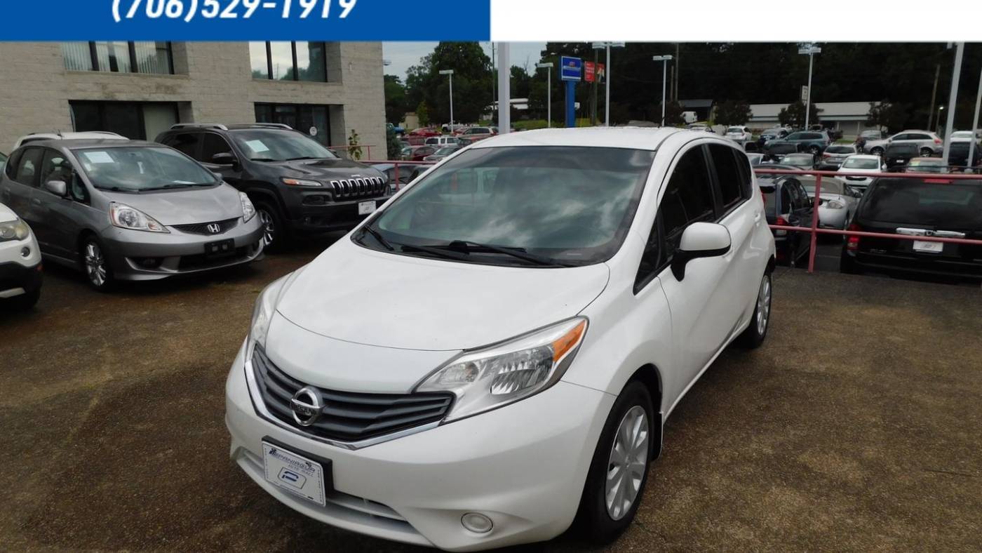2014 Nissan Versa 1.6 SV — Hatchback — 202,256 mi — Dalton, GA