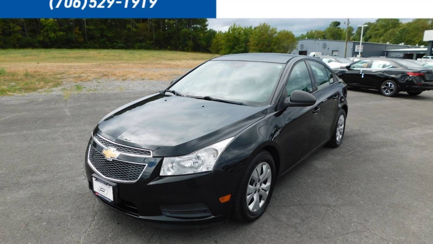 2013 Chevrolet Cruze LS — Sedan — 160,941 mi — Dalton, GA