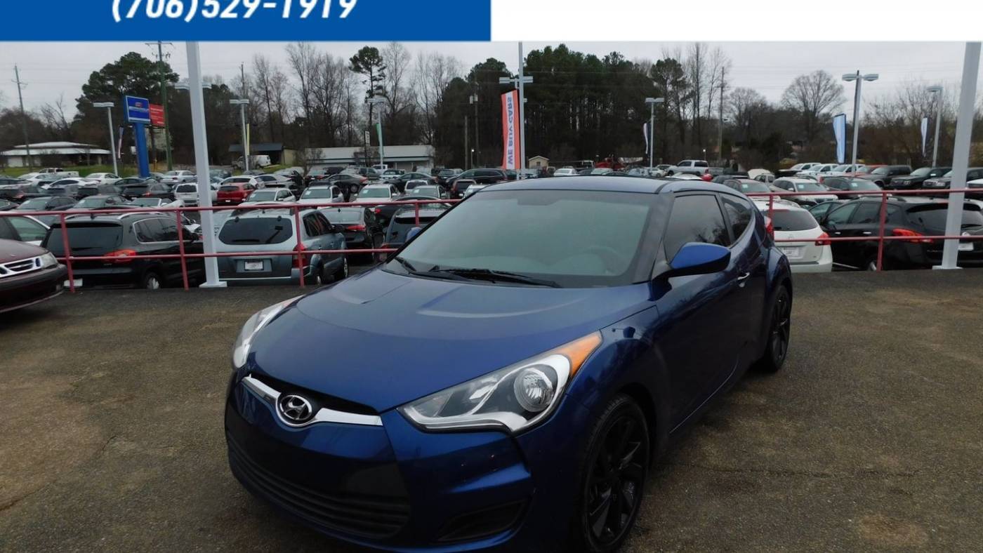 2016 Hyundai Veloster Base — Hatchback — 126,242 mi — Dalton, GA